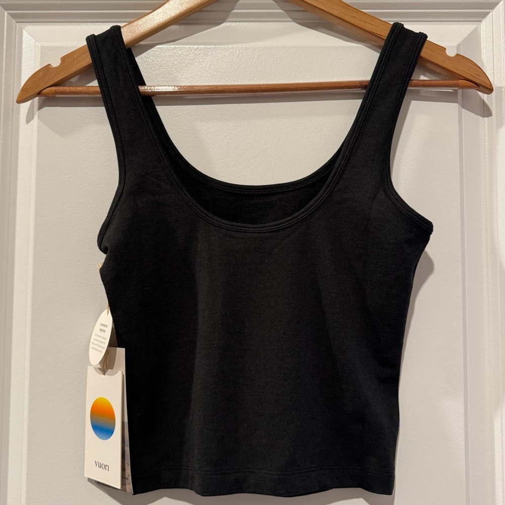 Vuori Halo Essential Tank Women's DreamKnit™ Tank Black Heather XS - Picture 10 of 13